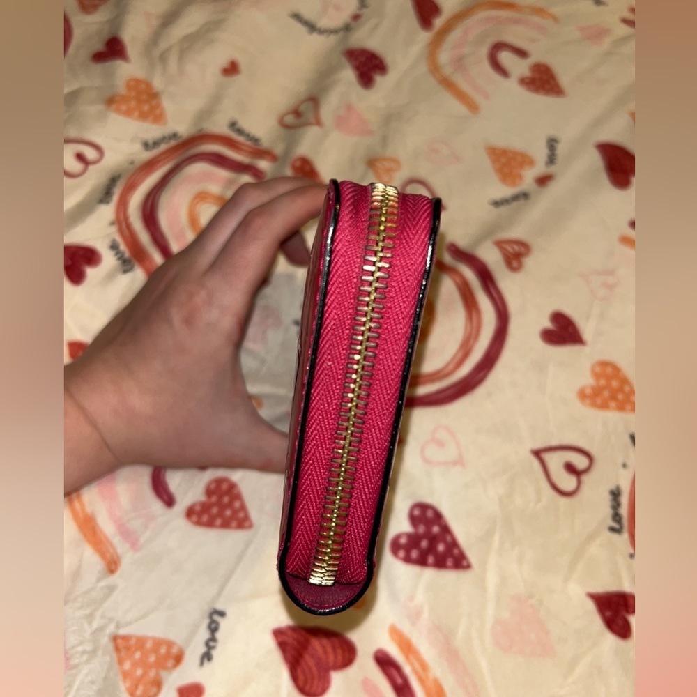 Louis Vuitton Red Vernis Long Zip Wallet - Picture 5 of 11